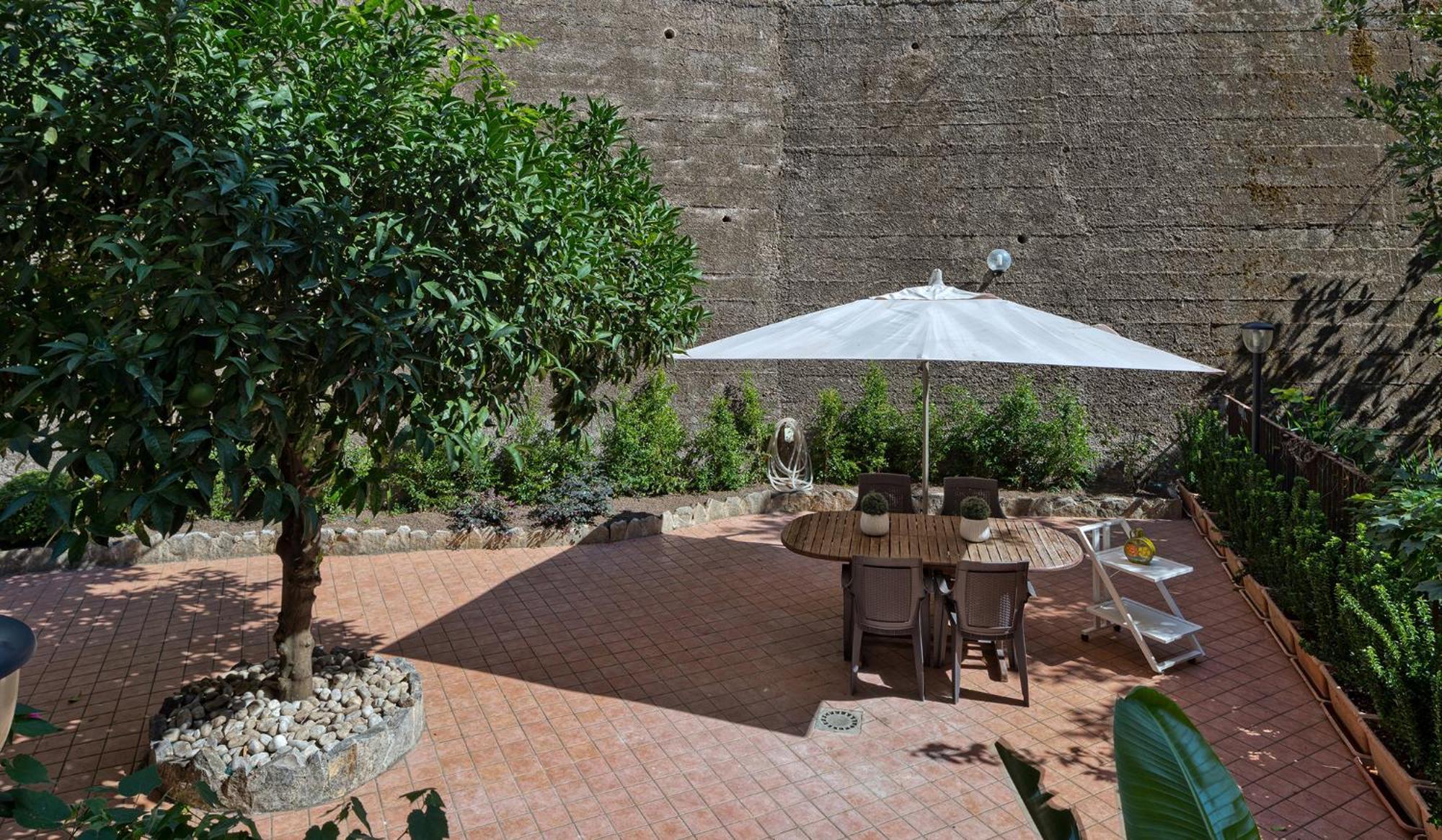 Domus Garden *